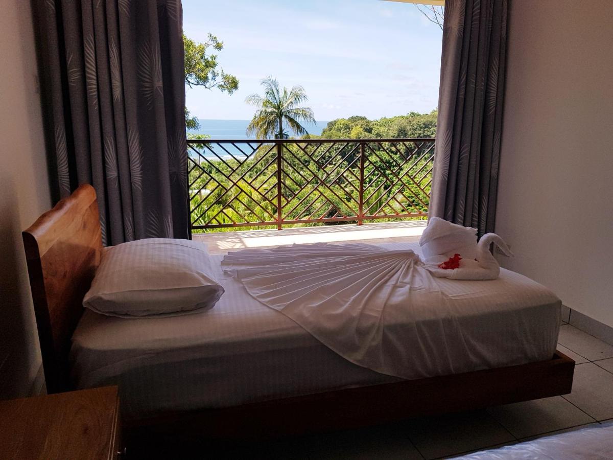 Bougainvillas Seychelles Anse Royale Bagian luar foto